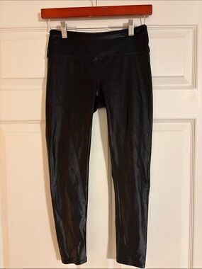 Noli Yoga Black Liquid Gloss High Rise Shiny Leggings Size S